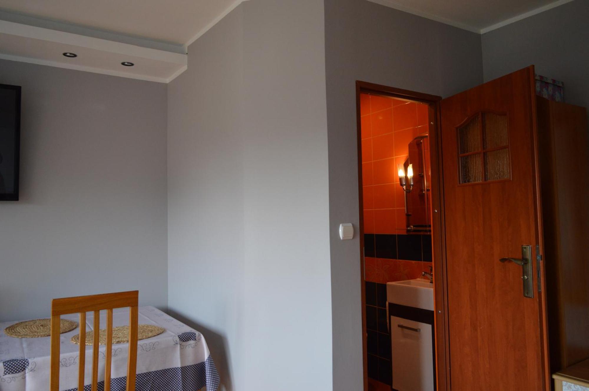 Ferienwohnung U Piotra Stolpmünde Exterior foto